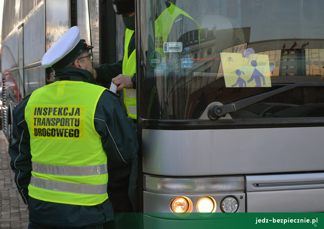BEZPIECZEŃSTWO DZIECI - kontrole autokarów, ferie 2023